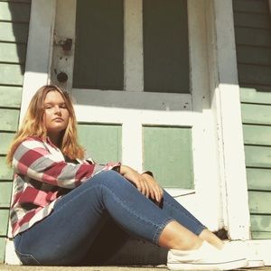 Meet your Posher, Annalis